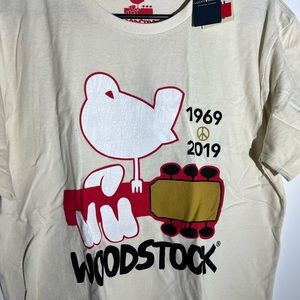 Lucky Brand Woodstock 1969 2019 size M T Shirt New With Tags